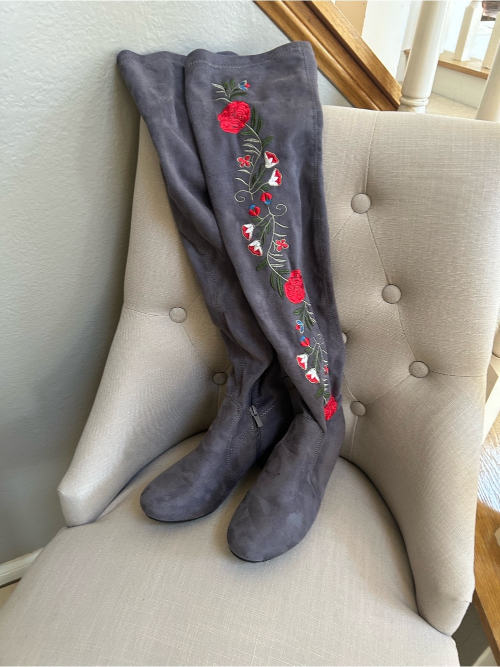 Gray Suede Over-the-Knee Boots with Red Floral Embroidery